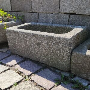antiker Granit Pflanztrog 027