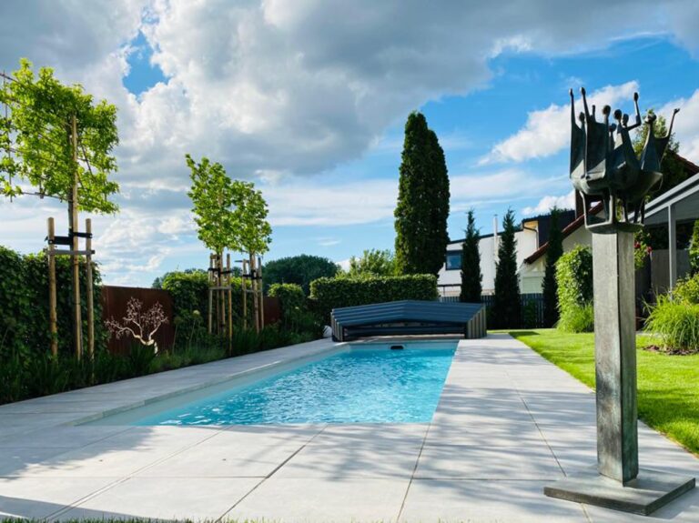 Pool 4