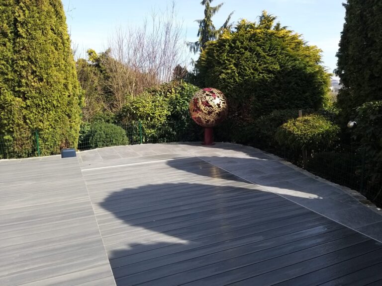 Pool mit GeoCeramica-Platten
