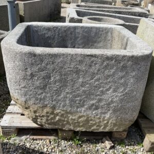 Granit Brunnen 12/ Trog/ Grander antik