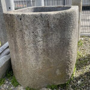Granit Brunnen 02/ Trog/ Grander antik