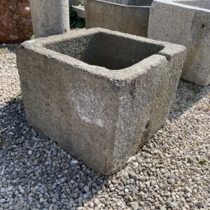 Granit Brunnen 38/ Trog/ Grander antik
