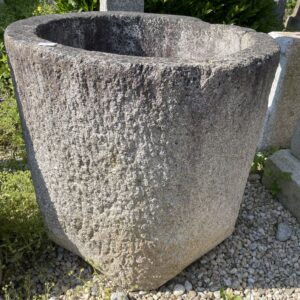 Granit Brunnen 46/ Trog/ Grander antik