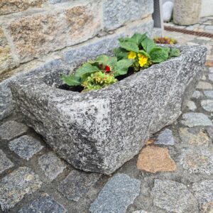 antiker Granit Pflanztrog 031