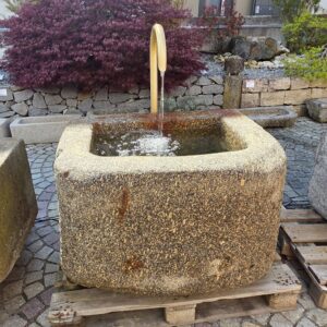 Granit Brunnen *36/ Trog/ Grander antik